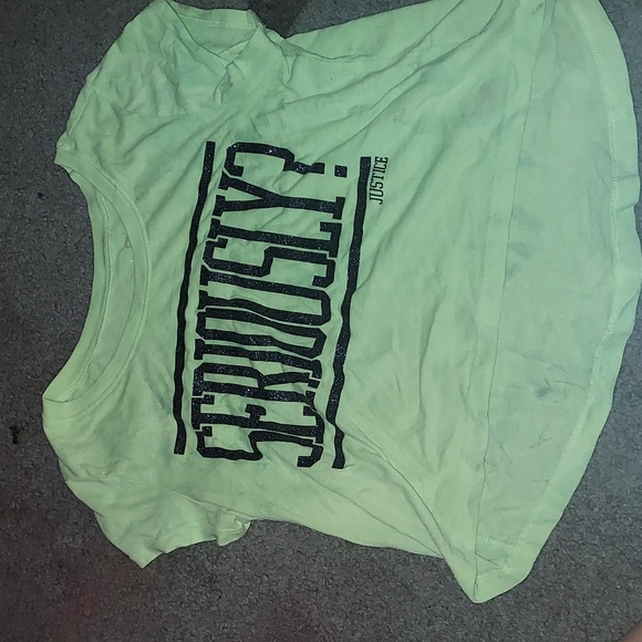 Shirt - Picture 1 of 3